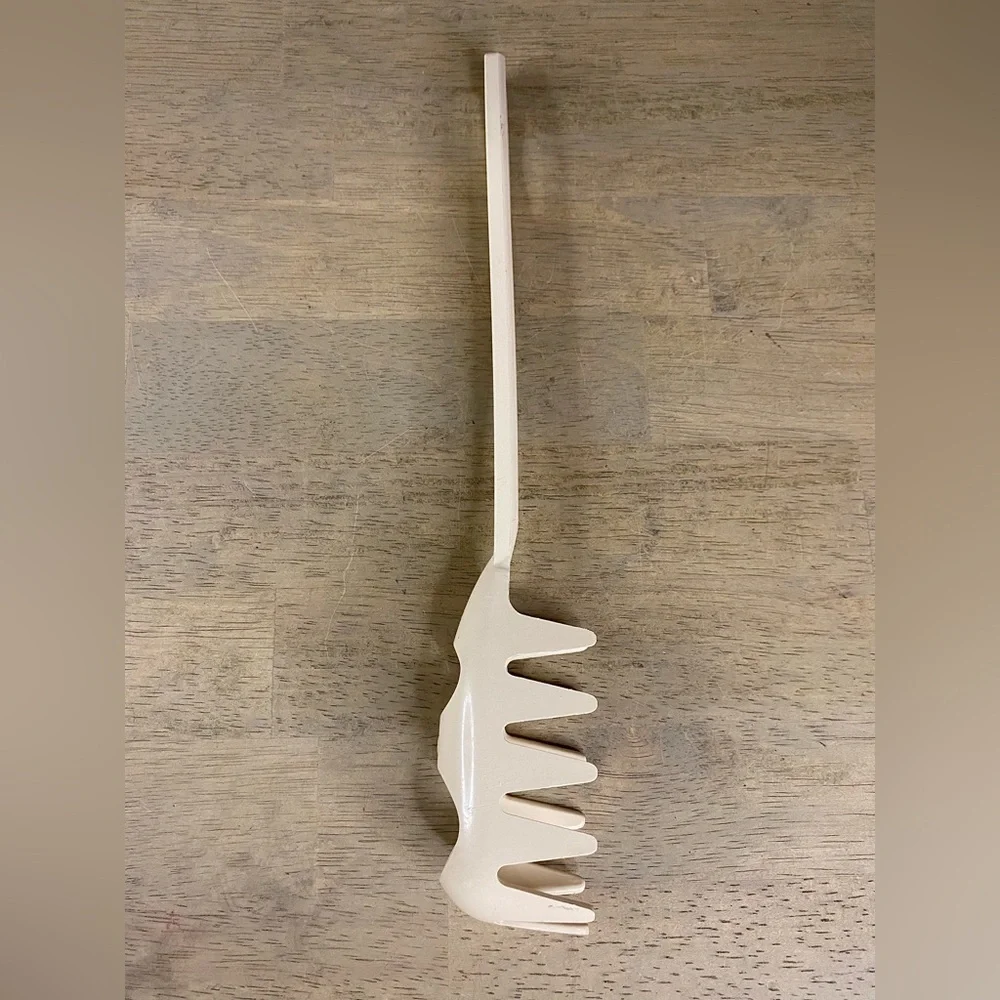 Vintage Off White Tailor Made Products‎ Plastic Nylon Utensil Spaghetti Spoon